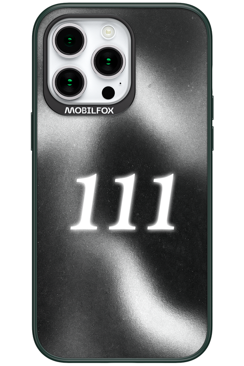 111 - Apple iPhone 15 Pro Max