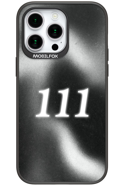 111 - Apple iPhone 15 Pro Max