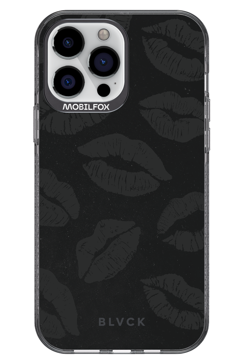 Dark Lips - Apple iPhone 13 Pro Max