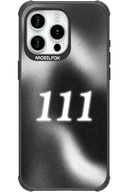 111 - Apple iPhone 15 Pro Max
