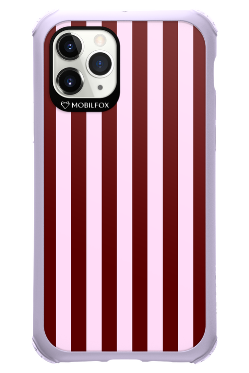 Circus Romance - Apple iPhone 11 Pro