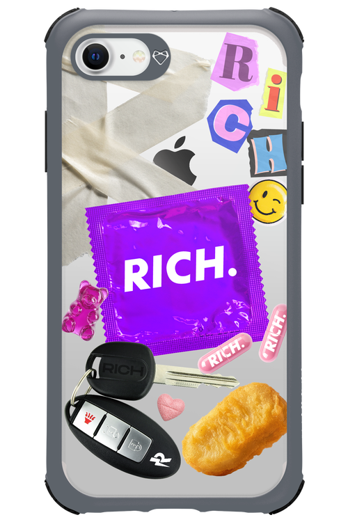 Essentials - Apple iPhone 7
