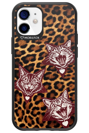 Cats and Chaos 2.0 - Apple iPhone 12 Mini