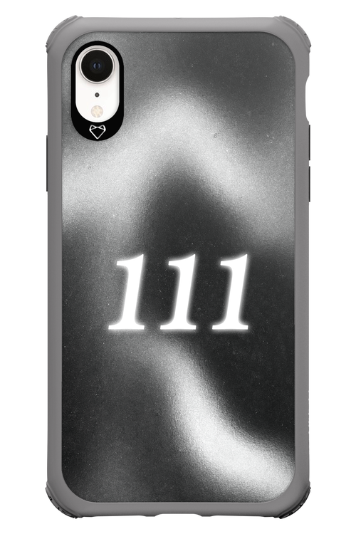 111 - Apple iPhone XR