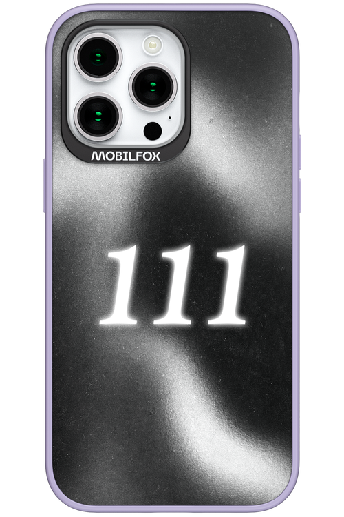 111 - Apple iPhone 15 Pro Max