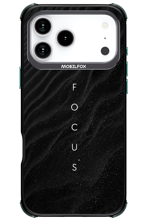 Focus (Black) - Apple iPhone 17 Pro Max