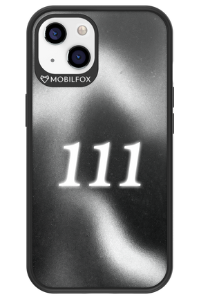 111 - Apple iPhone 13