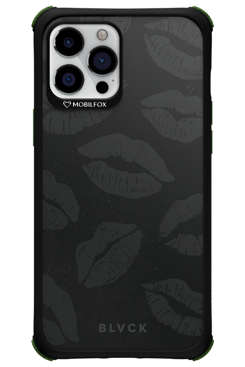 Dark Lips - Apple iPhone 12 Pro Max