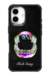 Missing tooth - Apple iPhone 17