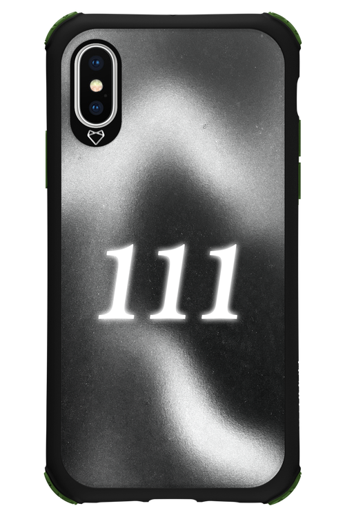 111 - Apple iPhone XS