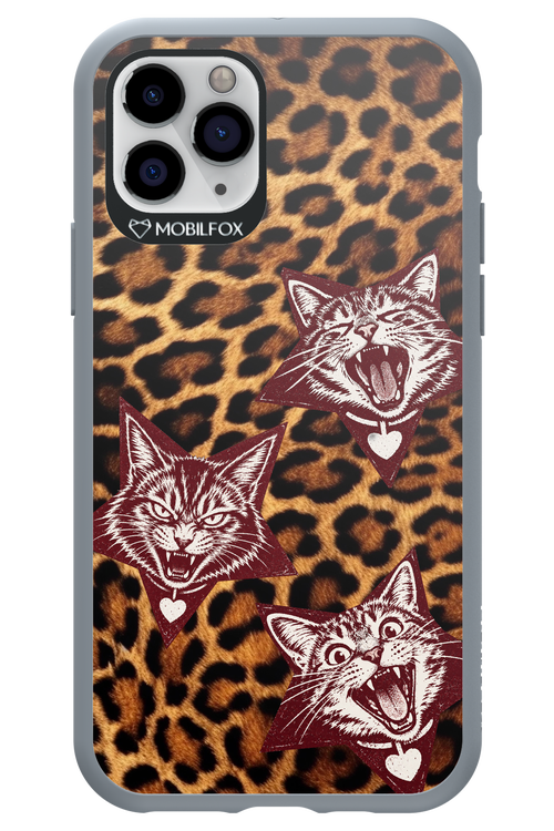 Cats and Chaos 2.0 - Apple iPhone 11 Pro