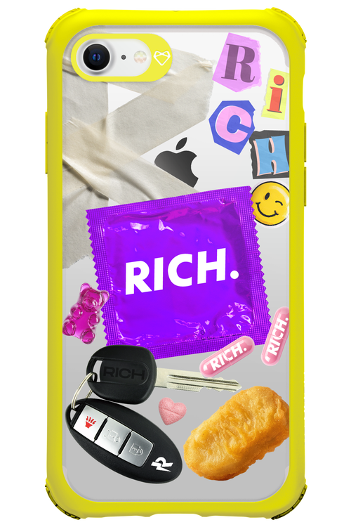 Essentials - Apple iPhone 7