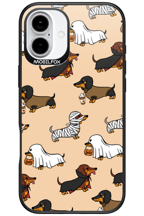 Scary Dachshund - Apple iPhone 16 Plus