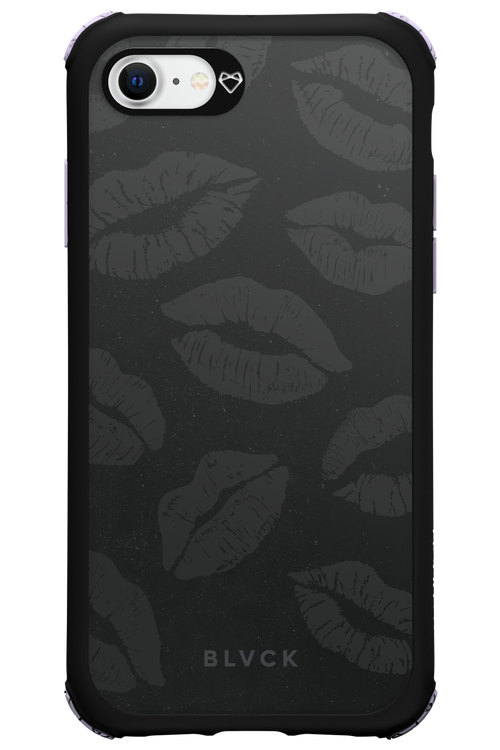 Dark Lips - Apple iPhone SE 2020