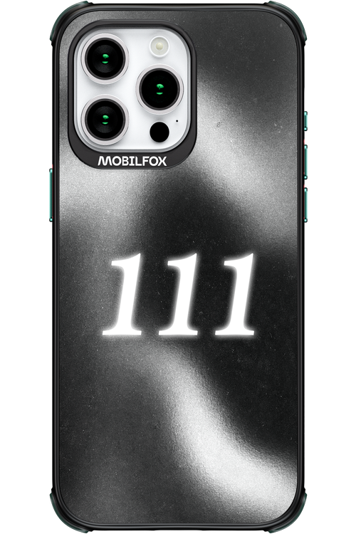 111 - Apple iPhone 15 Pro Max