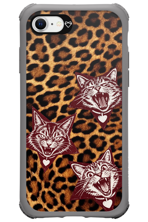 Cats and Chaos 2.0 - Apple iPhone SE 2020