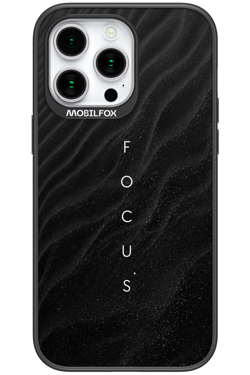 Focus (Black) - Apple iPhone 15 Pro Max