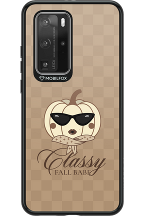 Fall Babe - Huawei P40 Pro