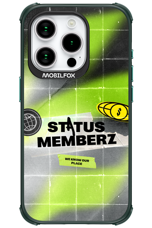Status Memberz - Apple iPhone 15 Pro