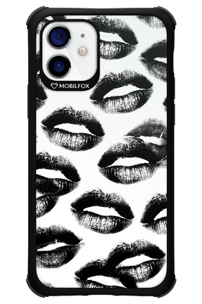 Ghost Kiss - Apple iPhone 12