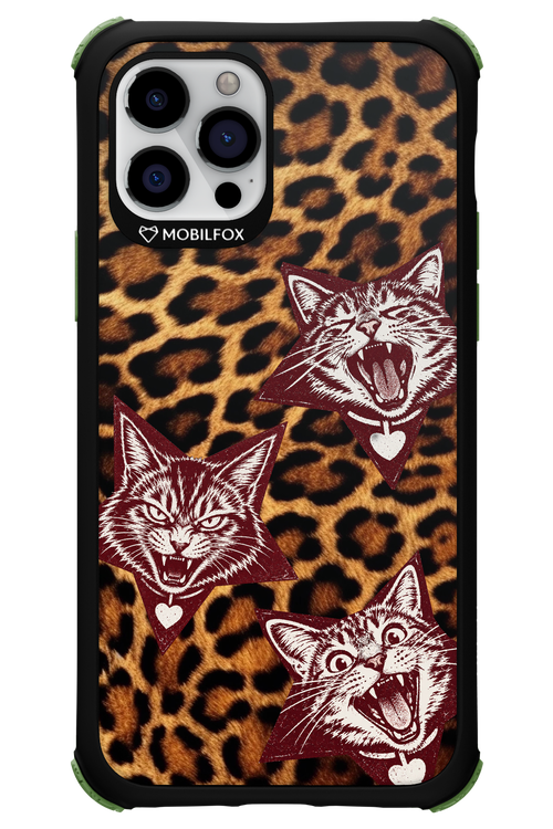 Cats and Chaos 2.0 - Apple iPhone 12 Pro