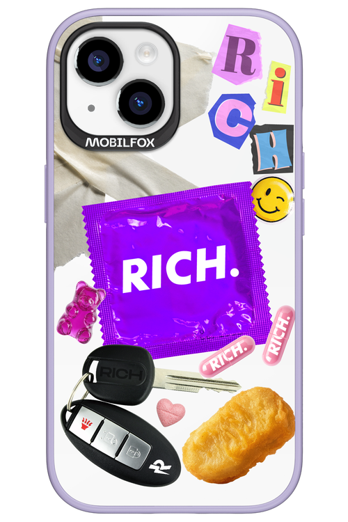 Essentials - Apple iPhone 15