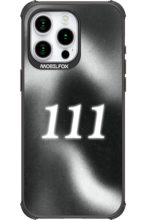 111 - Apple iPhone 15 Pro Max