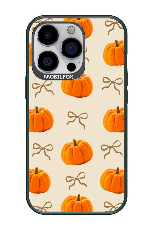 Cutie Pumpkin - Apple iPhone 13 Pro