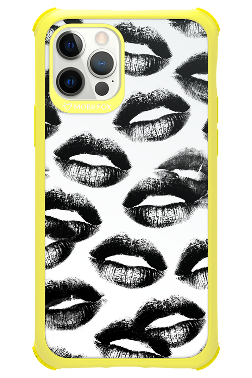 Ghost Kiss - Apple iPhone 12 Pro