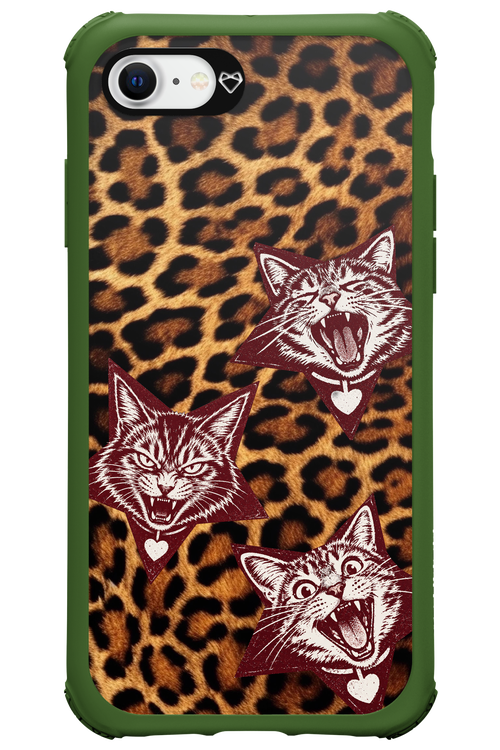 Cats and Chaos 2.0 - Apple iPhone SE 2020
