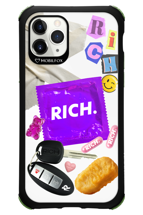 Essentials - Apple iPhone 11 Pro