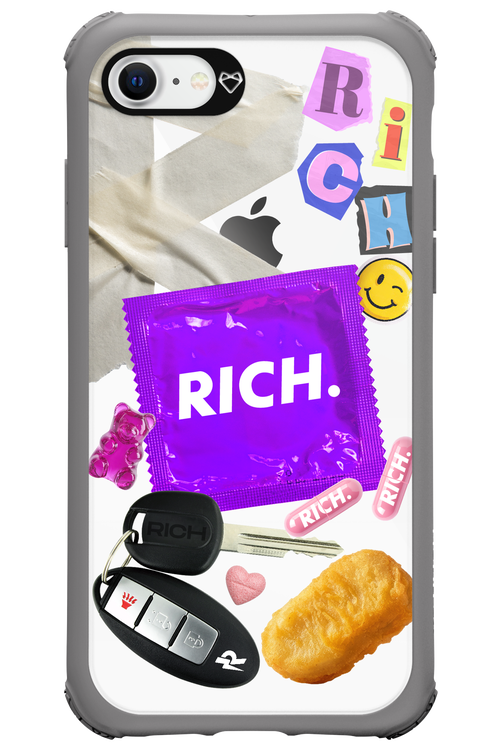 Essentials - Apple iPhone 8