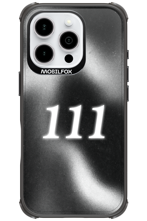 111 - Apple iPhone 16 Pro