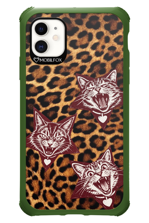 Cats and Chaos 2.0 - Apple iPhone 11