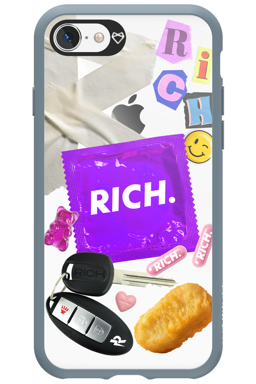 Essentials - Apple iPhone 8