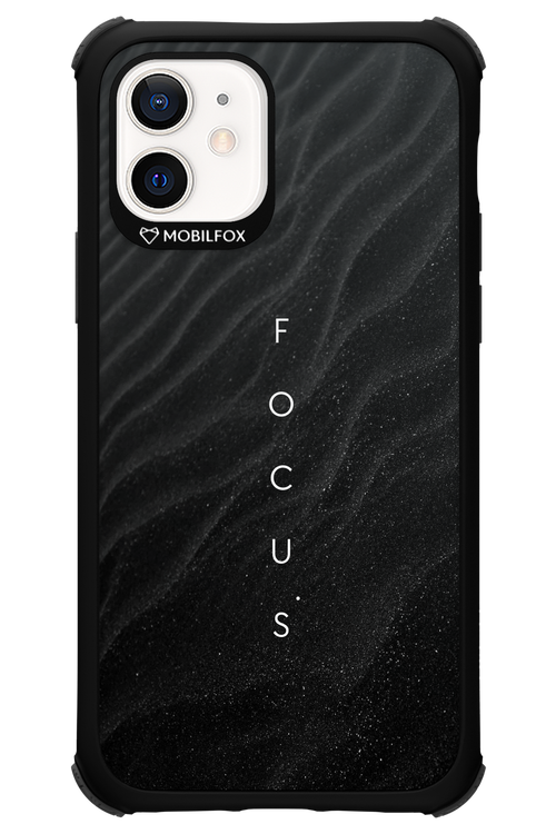 Focus (Black) - Apple iPhone 12
