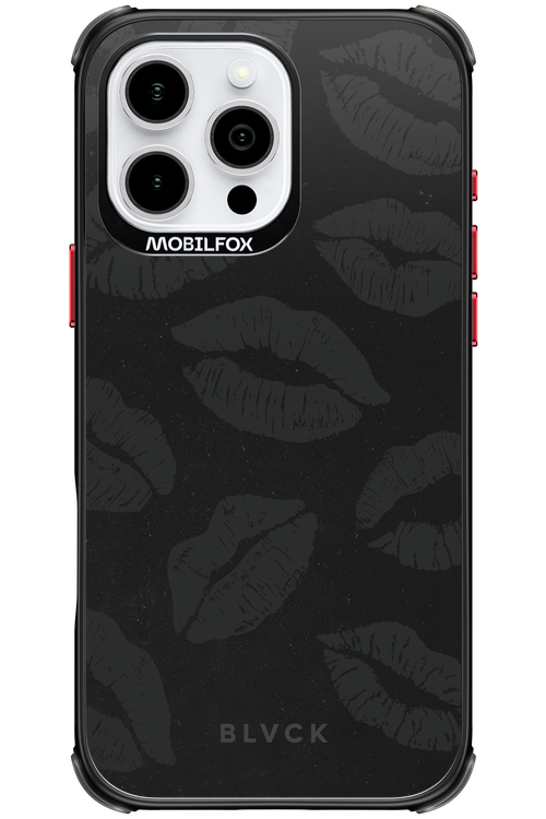 Dark Lips - Apple iPhone 16 Pro Max