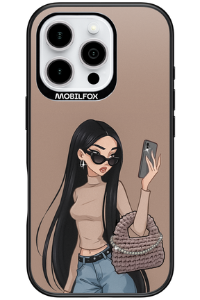 Cube Babe - Apple iPhone 16 Pro