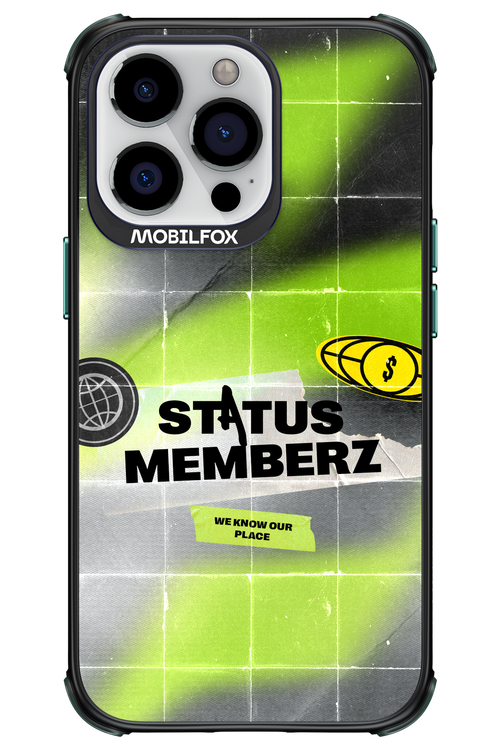 Status Memberz - Apple iPhone 13 Pro