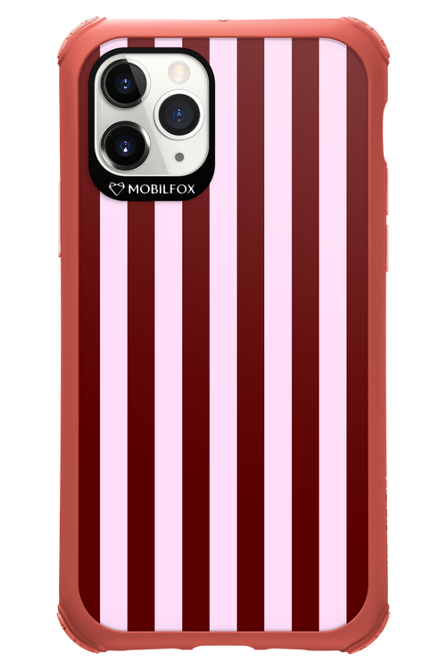 Circus Romance - Apple iPhone 11 Pro