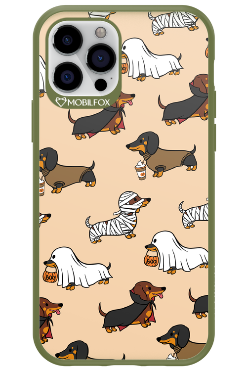 Scary Dachshund - Apple iPhone 12 Pro