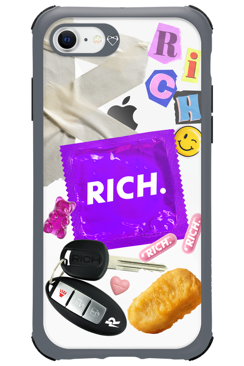 Essentials - Apple iPhone 8