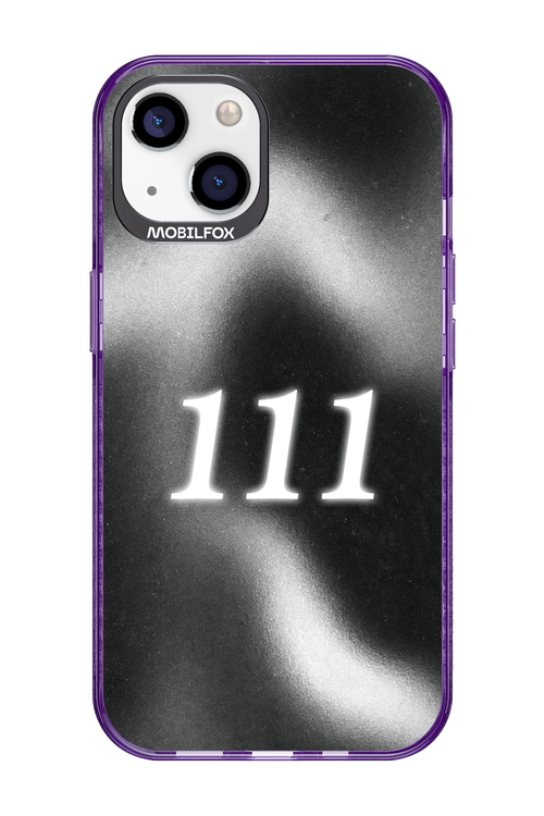 111 - Apple iPhone 13