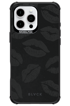 Dark Lips - Apple iPhone 16 Pro Max