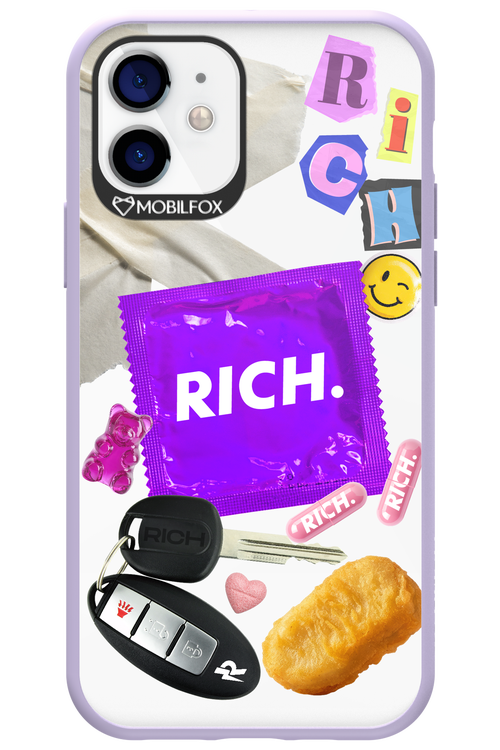 Essentials - Apple iPhone 12