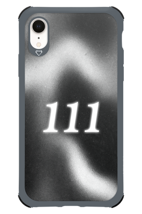 111 - Apple iPhone XR