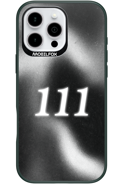 111 - Apple iPhone 16 Pro Max