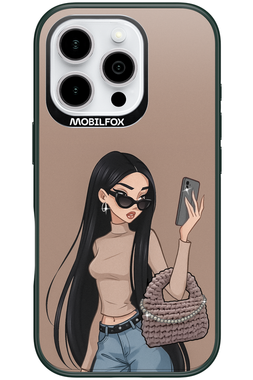 Cube Babe - Apple iPhone 16 Pro