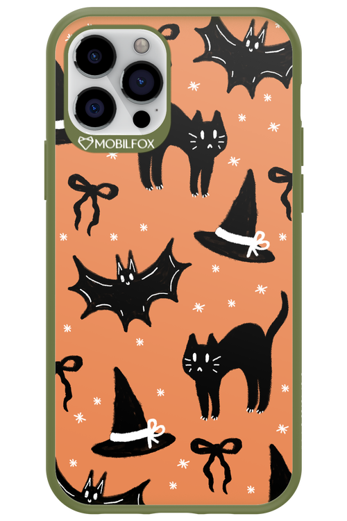 Cat & Bat - Apple iPhone 12 Pro