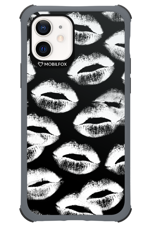 Ghost Kiss Black - Apple iPhone 12